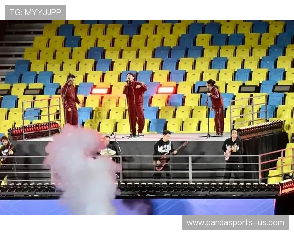 《激情四溢！2026赛季中超精彩集锦回顾，经典进球与绝妙配合尽收眼底》